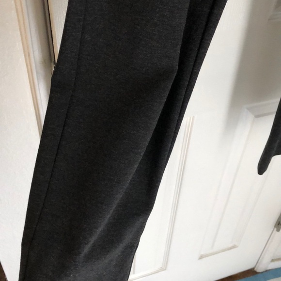J.Jill Ponte Slim leg charcoal Gray pantsSize Sml - Picture 6 of 9